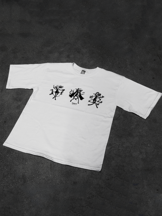 T-shirt las tres muñecas
